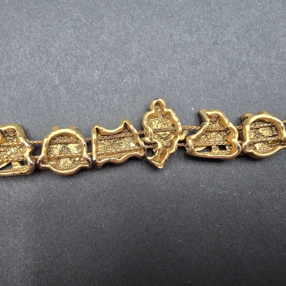 Vintage Gold Tone Ice Hockey Charm Bracelet Enamel Skates Player Net 7.25 Inch
